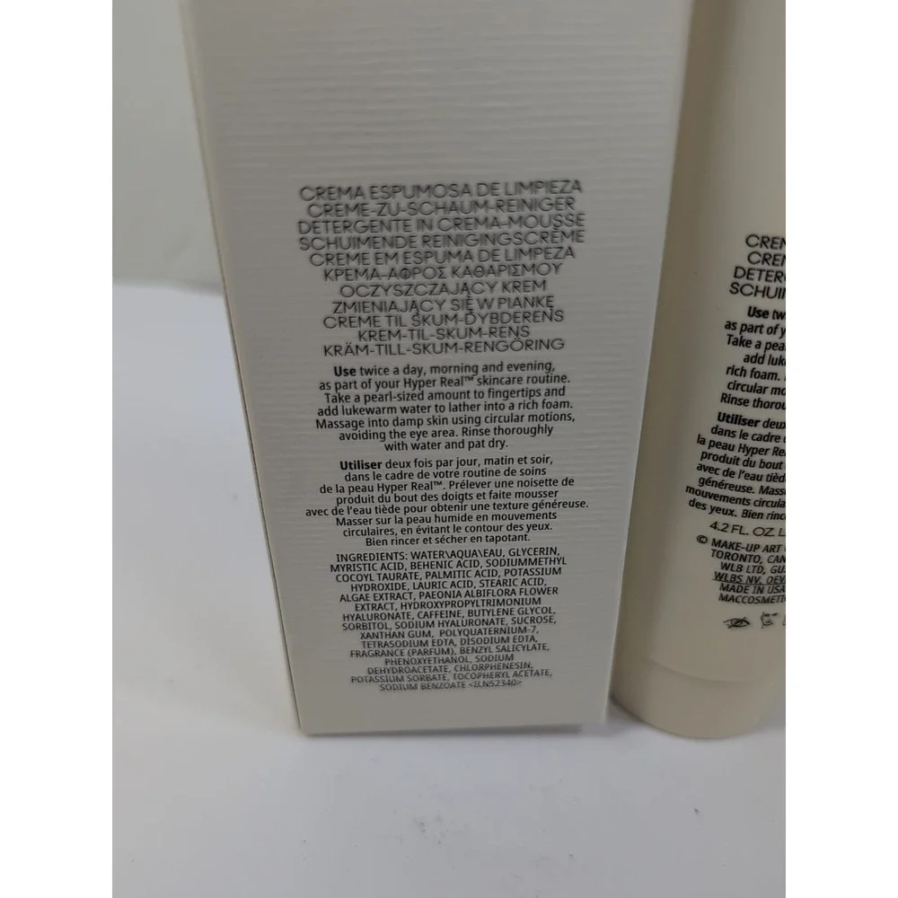 MAC Hyper Real Fresh Canvas Cream-to-Foam Cleanser 4.2 fl oz